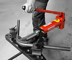 Эксплуатация трубогиба гидравлического ручного с открытой пластиной Ridgid 3801